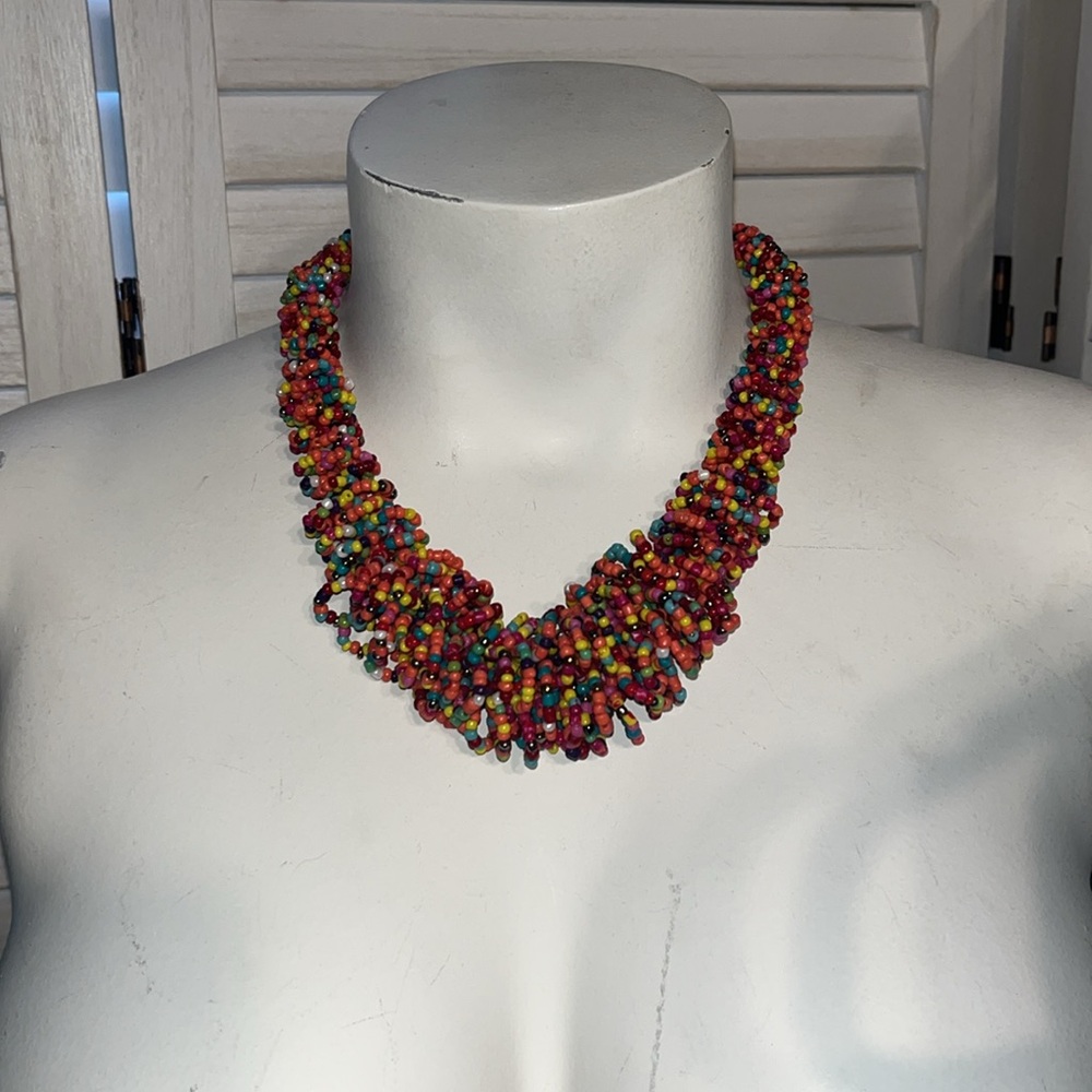 Colorful bead necklace - NWT